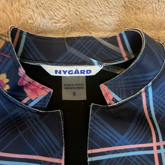 Mid length stretch floral and plaid blazer jacket - Picture 3 of 9